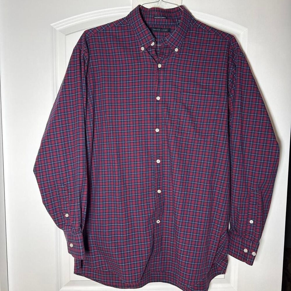 Tommy Hilfiger Men’s XL Red Navy Plaid Button Down Shirt Regular Fit Stretch